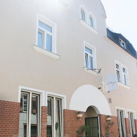Cottage Rheingau Hotel Walluf Екстериор снимка