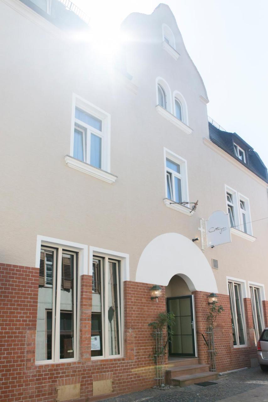 Cottage Rheingau Hotel Walluf Екстериор снимка